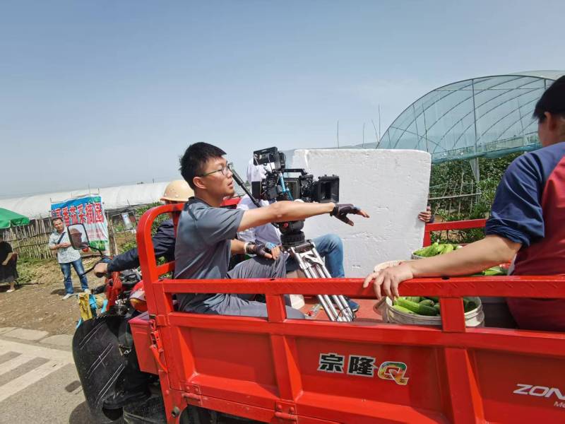 电商爆款背后的推手：柳河县产品视频拍摄公司精准捕捉卖点痛点